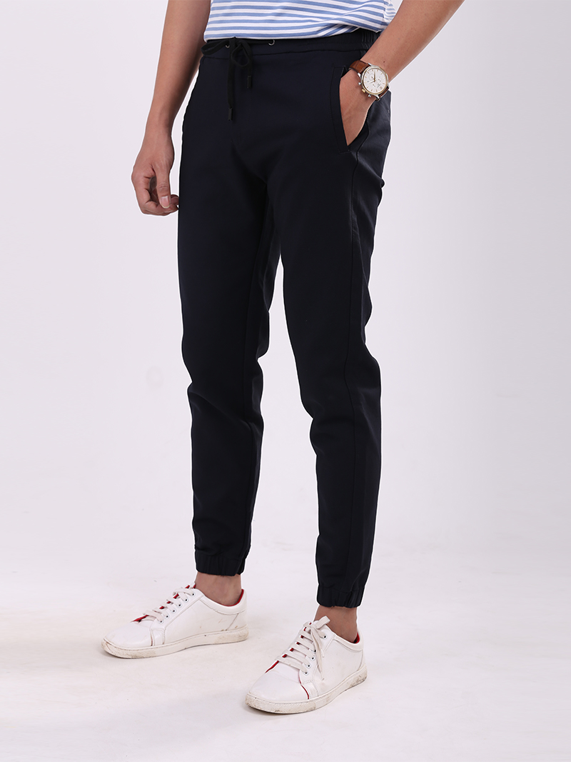 Quần Jogger Kaki J12 Màu Đen